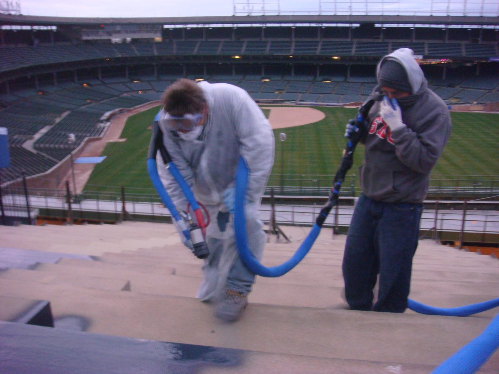 High-build floor coating system in a distribution facility